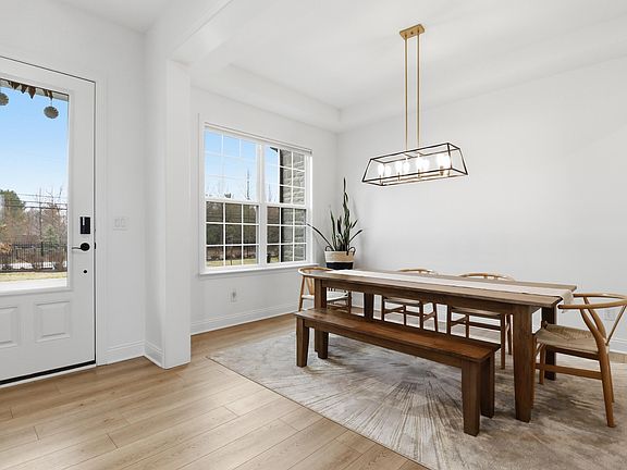 2nd image of 3582 Ormond Ave