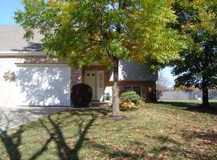 3428 Grandville Ave, Gurnee, IL 60031