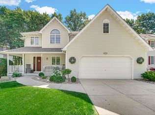 2059 Govert Dr, Schererville, IN 46375
