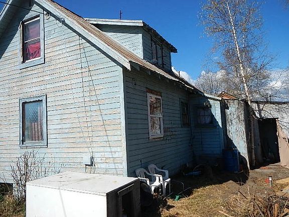 3rd image of 213 Dunkel St