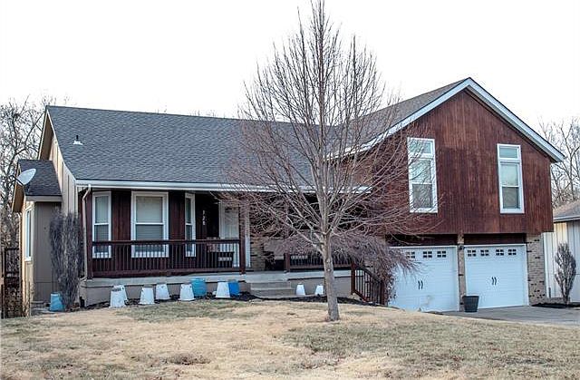 1st image of 328 SE Brownfield Dr