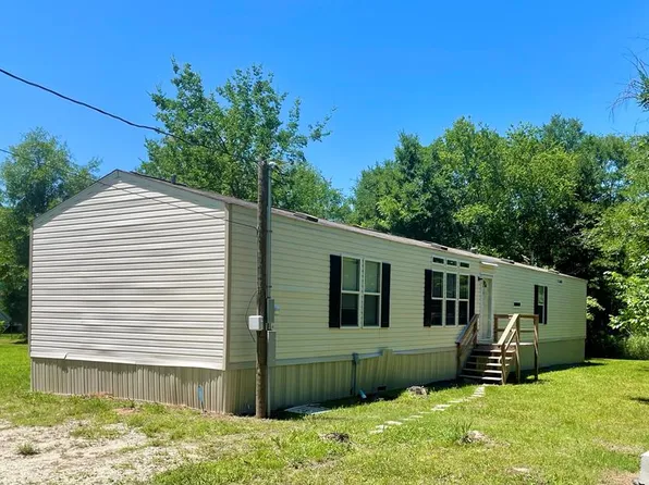 1040 Berry Rd, Lufkin, TX 75904