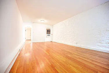 Rented by Urbane Brokerage