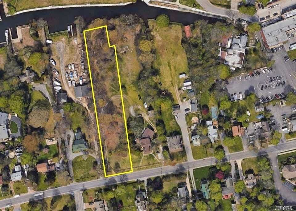 2nd image of 22 Union Ave