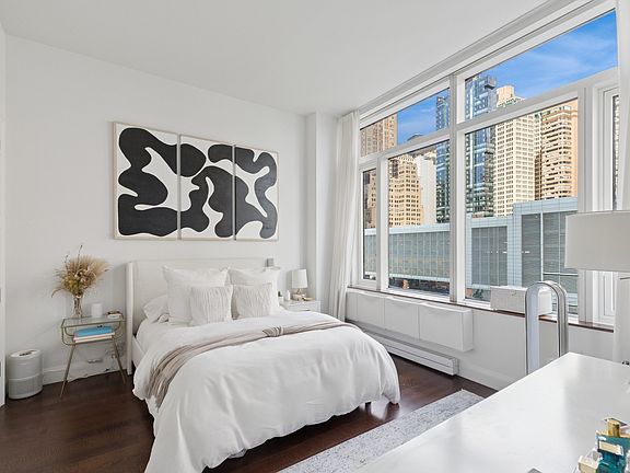 4th image of 70 Little West St APT 6J