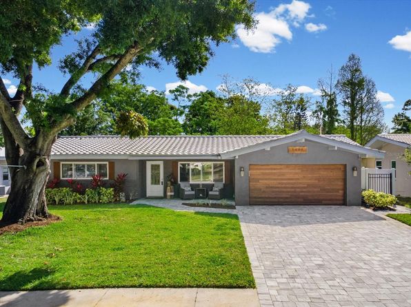 1405 Embassy Dr