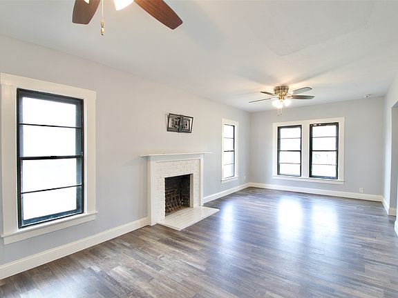 2nd image of 704 Pine St