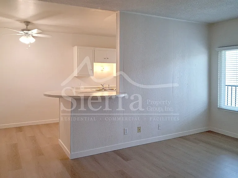 322 W Anapamu St #8 — Photo 3