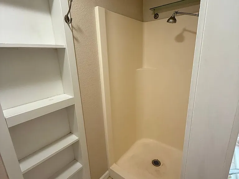 1839 Melanie Ct — Photo 13