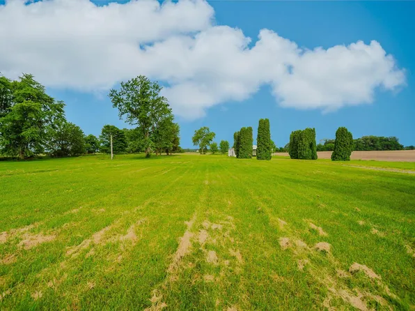 12483 Township Road 209, Kenton, OH 43326