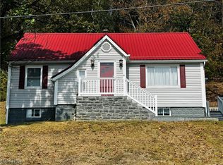 415 E Main St, Flushing, OH 43977
