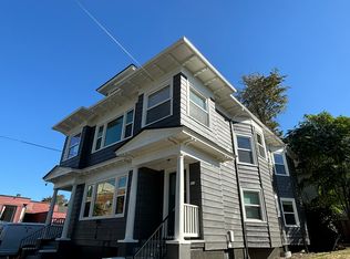 904 SE 13th Ave, Portland, OR 97214