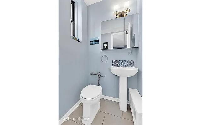 Sold by Douglas Elliman | media 15