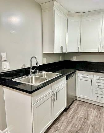 3rd image of 5768 Aldama St APT 105