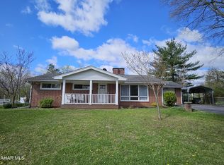 1422 N Montgomery St, Hollidaysburg, PA 16648