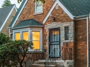 6321 W Cornelia Ave, Chicago, IL 60634