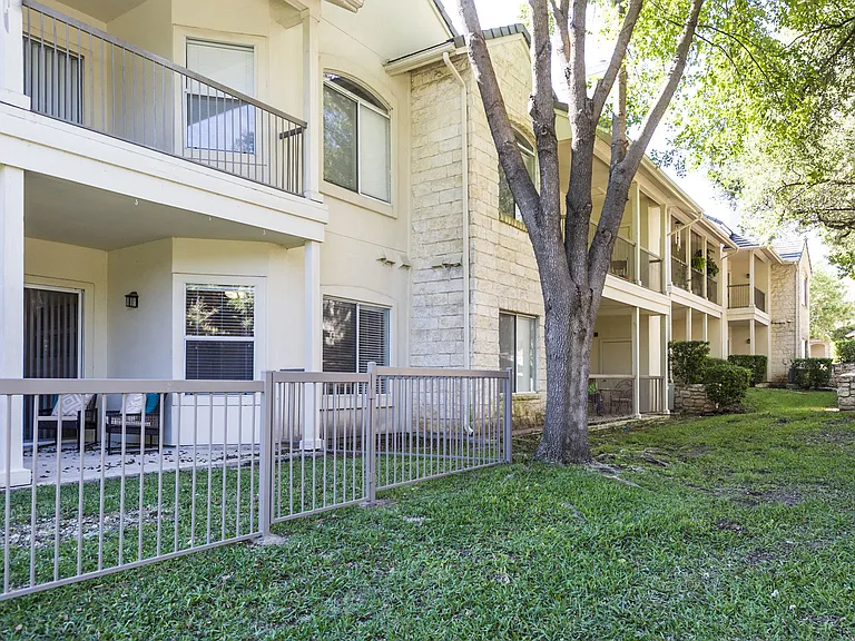 Somerset Townhomes — Photo 22