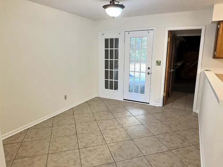 9216 Pointe Aux Chenes Rd — Photo 7