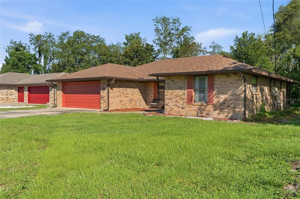2084 Apricot Dr, Deltona, FL - View 3