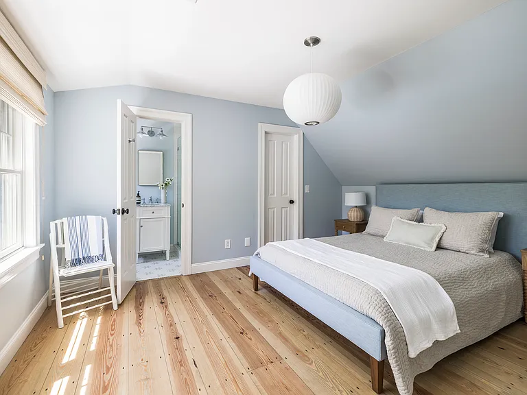 12 Cedar Ave — Photo 22
