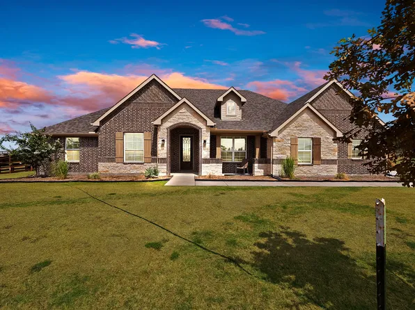 3608 Horseshoe Dr, Van Alstyne, TX 75495