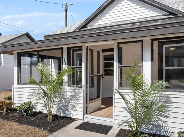 110 W 1st St, Frostproof, FL 33843