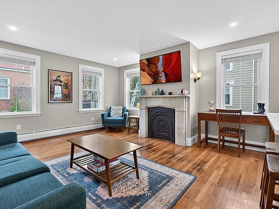5th image of 49 Essex St #1L