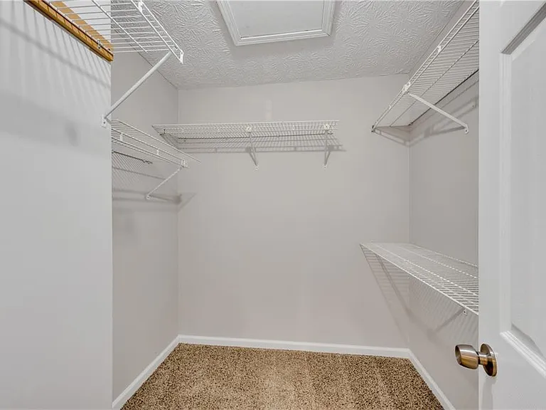 1971 Chartwell Ct — Photo 16