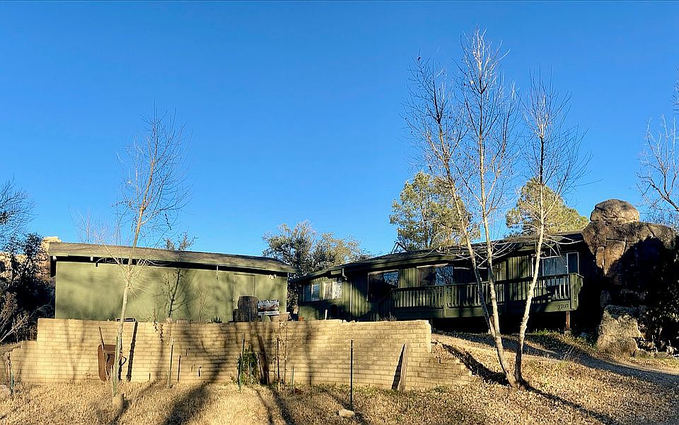 1st image of 2760 E Granite Gardens Dr