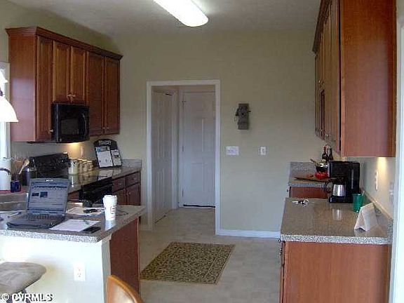 2nd image of 7500 Red Hill Club Ct