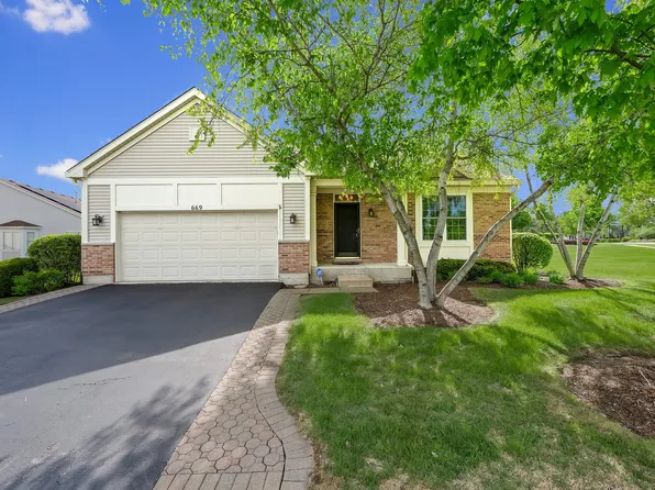 669 Saugatuk Cir, Romeoville, IL 60446
