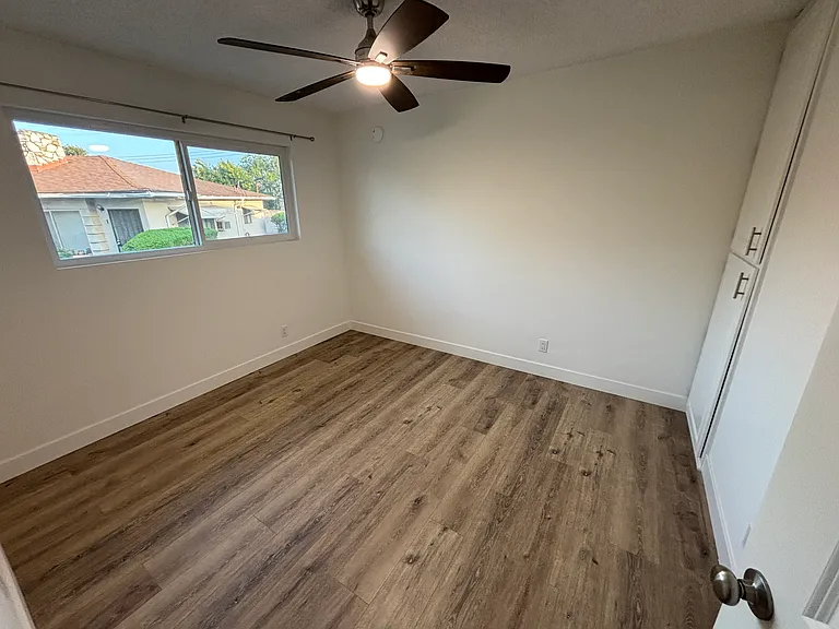 511 Ridgeway Ln #1 — Photo 17