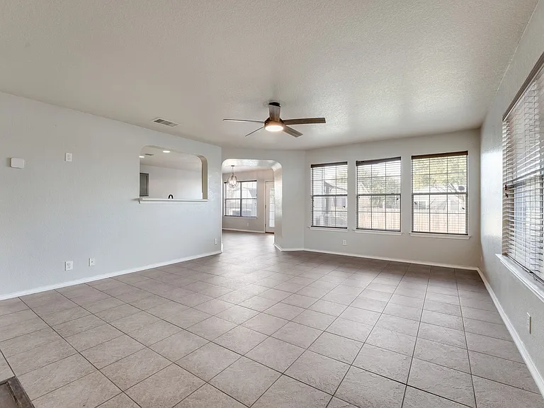 9815 Carswell Peak — Photo 4