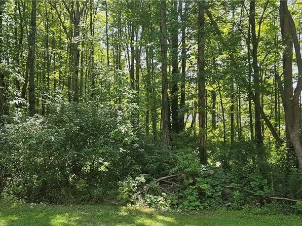 Adams Ave, Angola, NY 14006