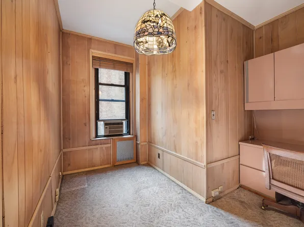 262 Central Park West image 8 of 14