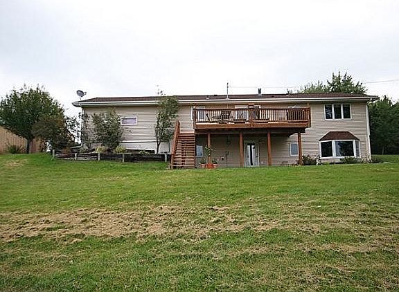 2nd image of 9468 176th Ave NW