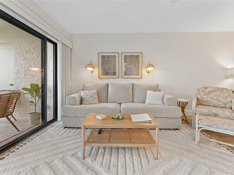 6287 Bahia Del Mar Cir #312 — Photo 18
