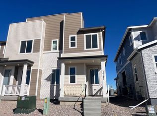 24121 E 30th Pl, Aurora, CO 80019