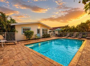 563 105th AVE N, NAPLES, FL 34108