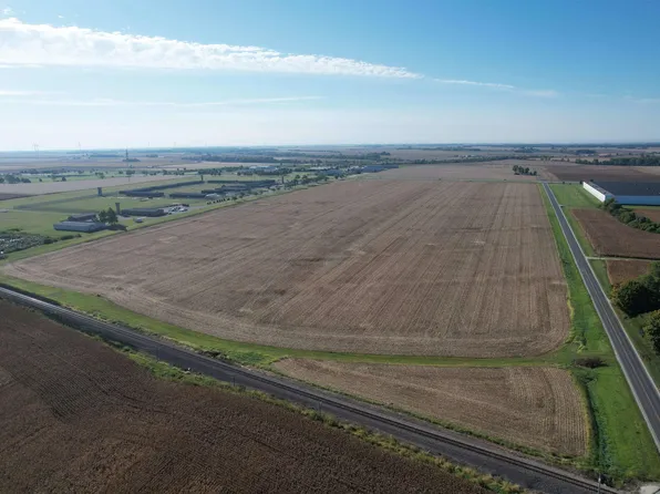 E Morton Ave, Jacksonville, IL 62650