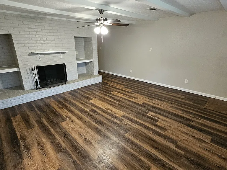 4410 Adonis Dr — Photo 6