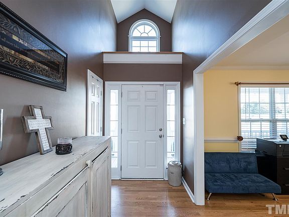 2nd image of 43 Sanidine Ln
