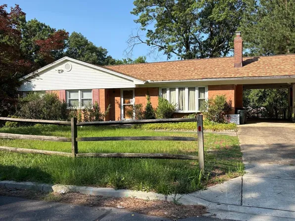 10008 Green Forest Dr, Hyattsville, MD 20783