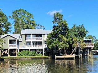 16490 Keeney Dr E, Fairhope, AL 36532