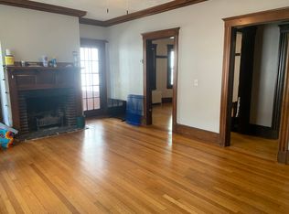 214 Maplewood St #1, Watertown, MA 02472