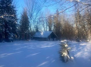 9 Cottage Ln, Perry, ME 04667