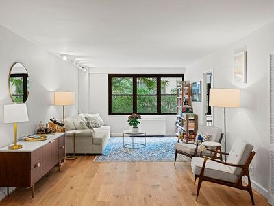 245 E 25th St APT 3F, Manhattan, NY, 10010