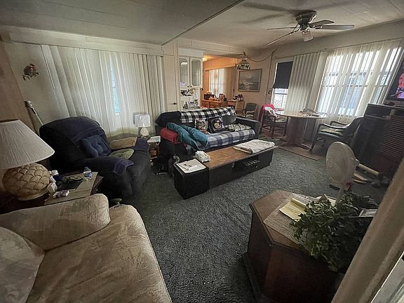 5th image of 1068 Overlook Dr
