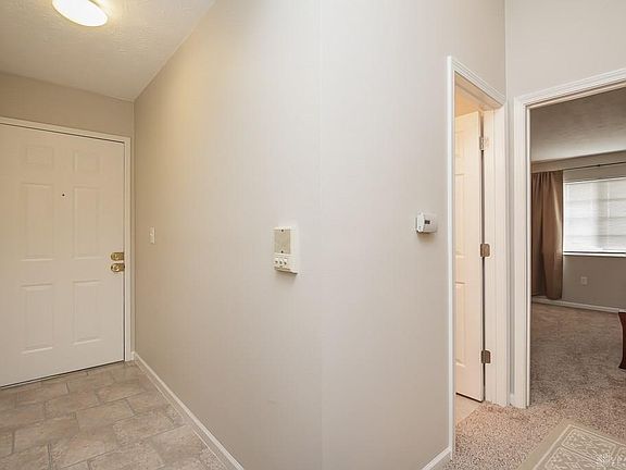 4th image of 6600 Wareham Ct #208
