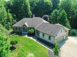 7225 Bridlewood Dr, Concord Township, OH 44077